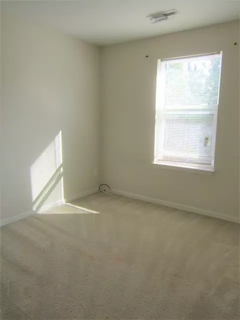 1608 Great Bend Dr, Durham, NC 27704 photo 17