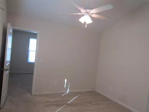 1608 Great Bend Dr, Durham, NC 27704 photo 11