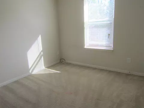 1608 Great Bend Dr, Durham, NC 27704 photo 16