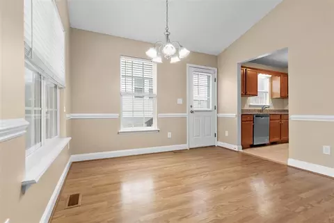 529 Finley St, Durham, NC 27705 photo 8
