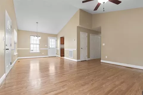 529 Finley St, Durham, NC 27705 photo 7
