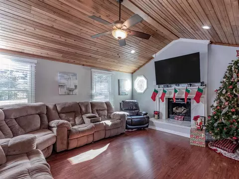 360 Meadow View Dr, Moncure, NC 27559 photo 4
