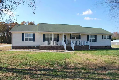 239 Eaves Rd, Henderson, NC 27537 photo 1