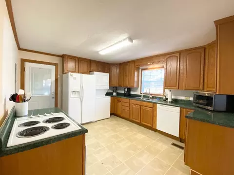 208 N Wayne Ave, Dunn, NC 28334 photo 9
