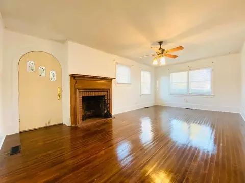 208 N Wayne Ave, Dunn, NC 28334 photo 3