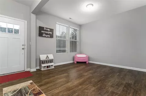 434 Carthage Ct, Durham, NC 27703 photo 17