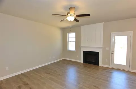 40 Friendly Cir, Middlesex, NC 27557 photo 3