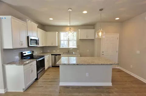 40 Friendly Cir, Middlesex, NC 27557 photo 4