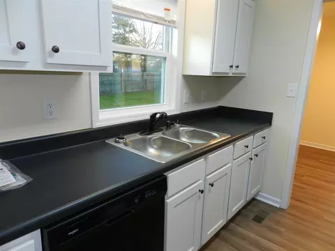 109 Southgate Dr, Garner, NC 27529 photo 5