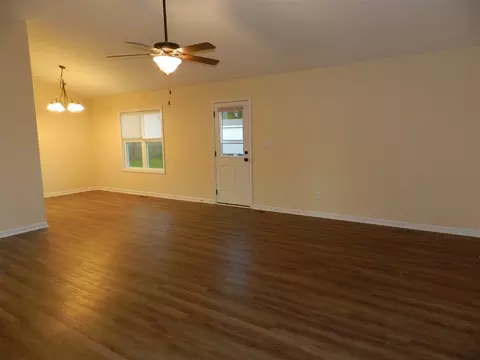109 Southgate Dr, Garner, NC 27529 photo 3