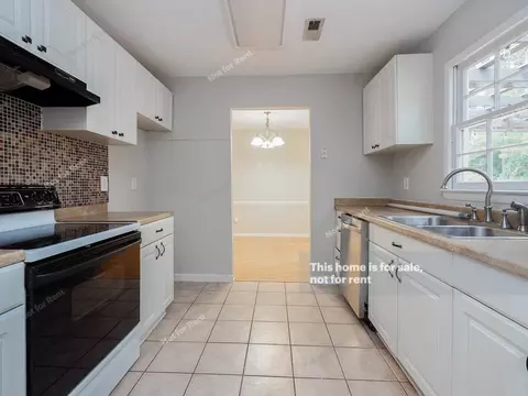 3806 Ruggles St, Durham, NC 27704 photo 7