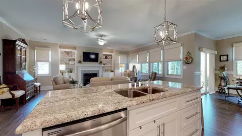 34 Look Dr, Garner, NC 27529 photo 9