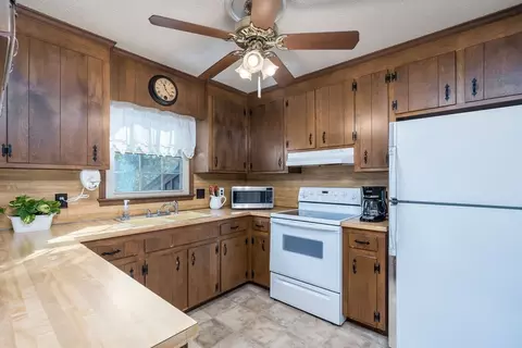 209 Coachman Dr, Garner, NC 27529 photo 9