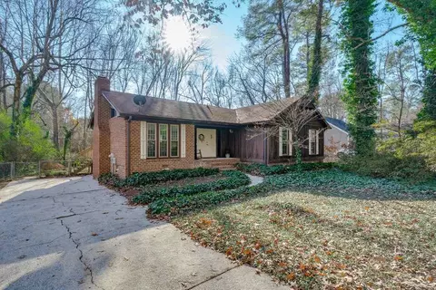 209 Coachman Dr, Garner, NC 27529 photo 1