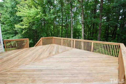 8208 Gresham Trace Rd, Raleigh, NC 27615 photo 2