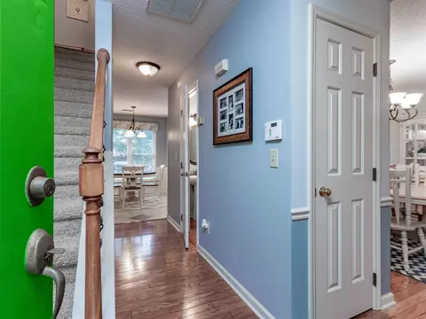 300 Amberglow Pl, Cary, NC 27513 photo 4
