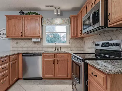300 Amberglow Pl, Cary, NC 27513 photo 14
