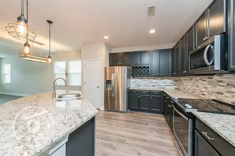 118 Daneborg Rd, Durham, NC 27703 photo 2