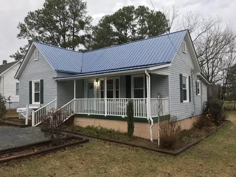 206 E I St, Erwin, NC 28339 photo 2