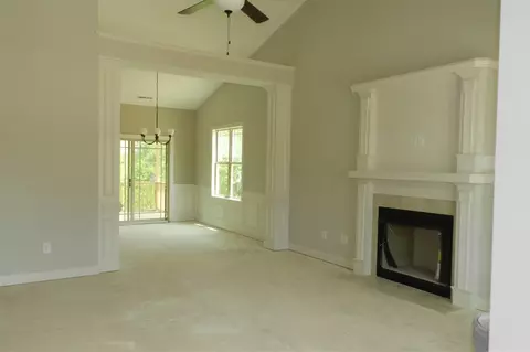 90 Pleasant View Ln, Benson, NC 27504 photo 2