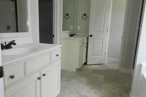 90 Pleasant View Ln, Benson, NC 27504 photo 9