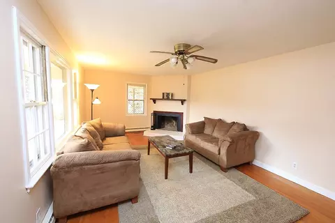 243 Debra Dr, Durham, NC 27704 photo 2