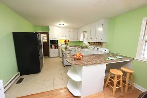 243 Debra Dr, Durham, NC 27704 photo 4