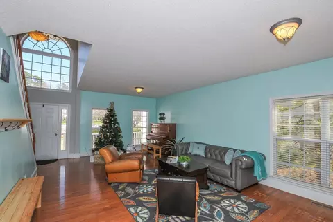 105 Rose Common Ct, Garner, NC 27529 photo 4