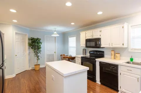 1610 Marly Dr, Durham, NC 27703 photo 8