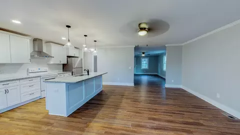 709 Frank St, Roxboro, NC 27573 photo 11