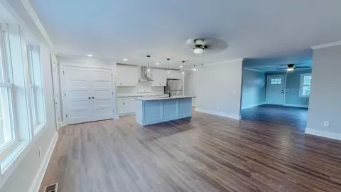 709 Frank St, Roxboro, NC 27573 photo 8