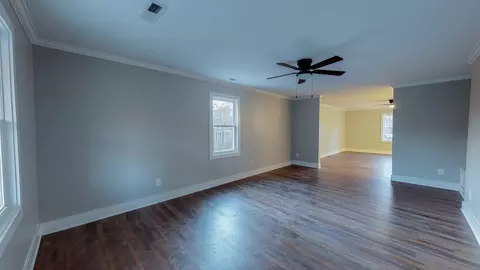 709 Frank St, Roxboro, NC 27573 photo 5