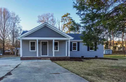 709 Frank St, Roxboro, NC 27573 photo 1