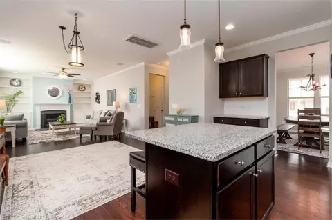 1044 Laredo Ln, Durham, NC 27703 photo 8