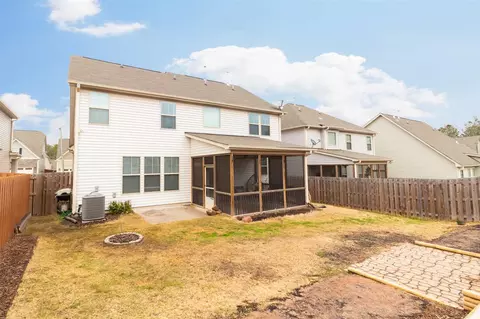 1044 Laredo Ln, Durham, NC 27703 photo 3
