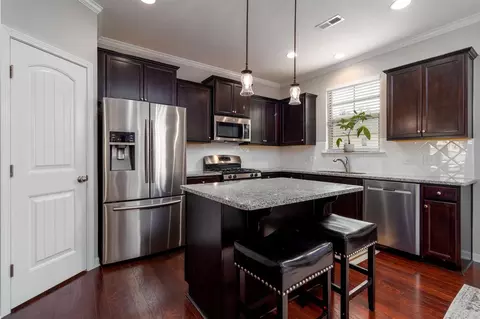 1044 Laredo Ln, Durham, NC 27703 photo 9