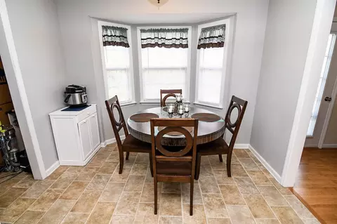 103 Thompson Dr, Selma, NC 27576 photo 9