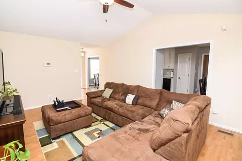 103 Thompson Dr, Selma, NC 27576 photo 8