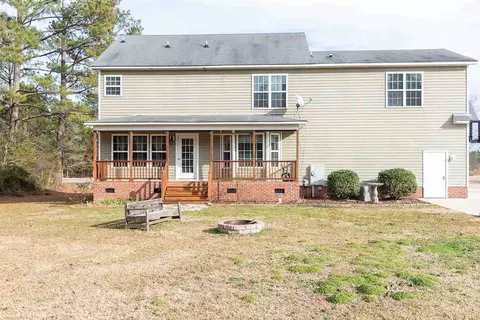 912 Dickinson Rd, Smithfield, NC 27577 photo 2
