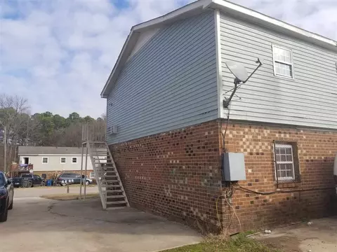 1203 Hearthside St, Durham, NC 27707 photo 2
