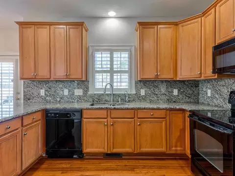 5305 Paces Ferry Dr, Durham, NC 27712 photo 7
