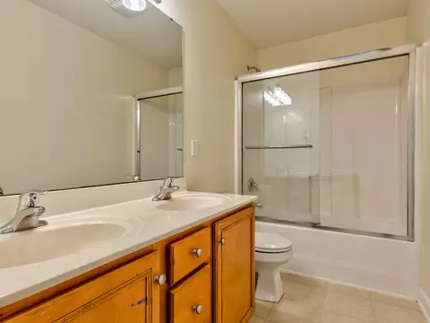 5305 Paces Ferry Dr, Durham, NC 27712 photo 17