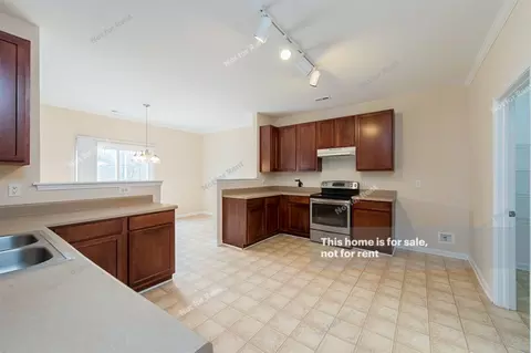4706 Miller Dr, Durham, NC 27704 photo 3
