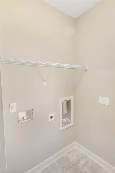 408 W J St, Erwin, NC 28339 photo 9