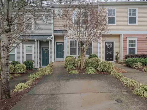 607 Elm Ave, Wake Forest, NC 27587 photo 1