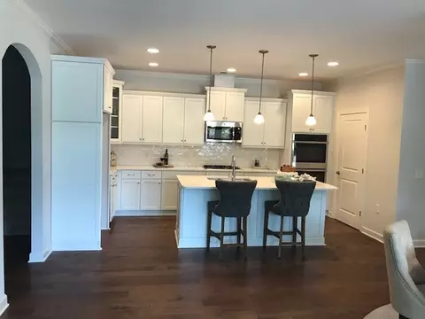 6302 Chantry Ct, Durham, NC 27703 photo 2