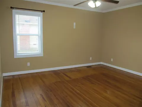 102 W C St, Erwin, NC 28339 photo 6