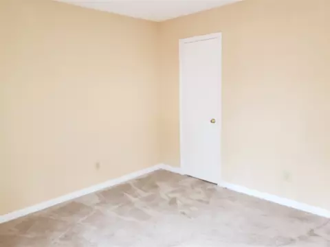 5804 Pointer Dr #102, Raleigh, NC 27609 photo 7