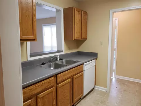 5804 Pointer Dr #102, Raleigh, NC 27609 photo 3