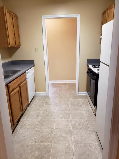 5804 Pointer Dr #102, Raleigh, NC 27609 photo 5
